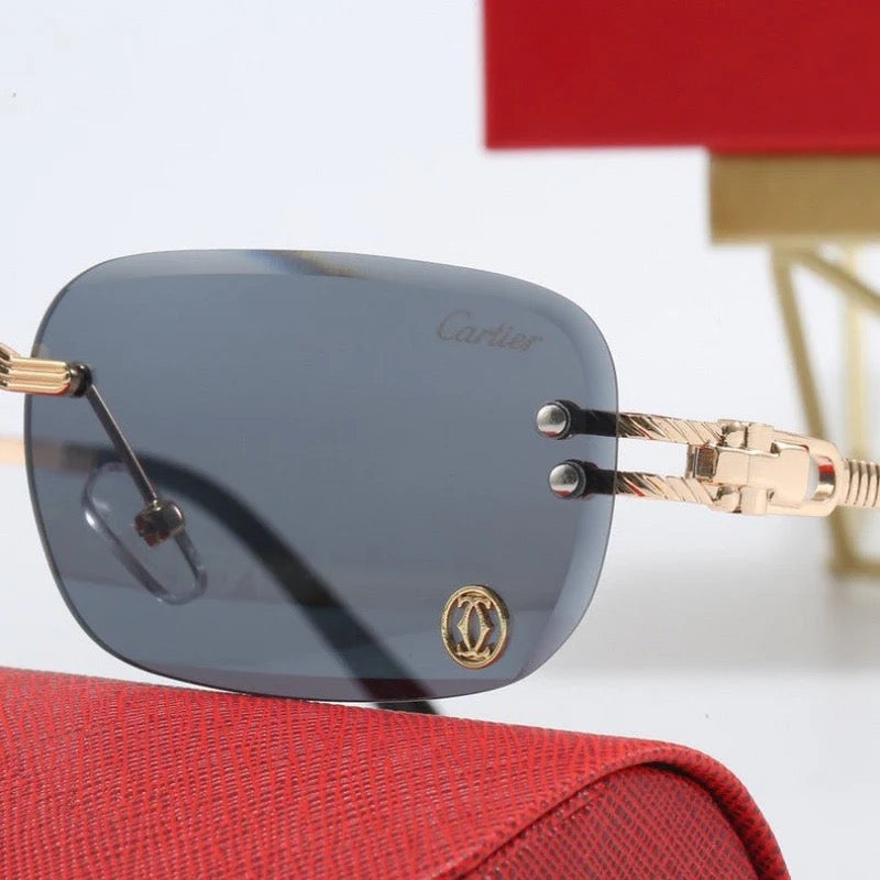 "C-shaped" sunglasses